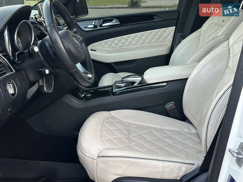 Внедорожник / Кроссовер Mercedes-Benz GLE-Class 2015 в Стрые