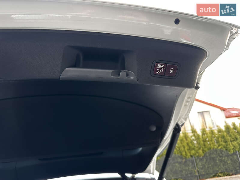 Внедорожник / Кроссовер Mercedes-Benz GLE-Class 2015 в Стрые