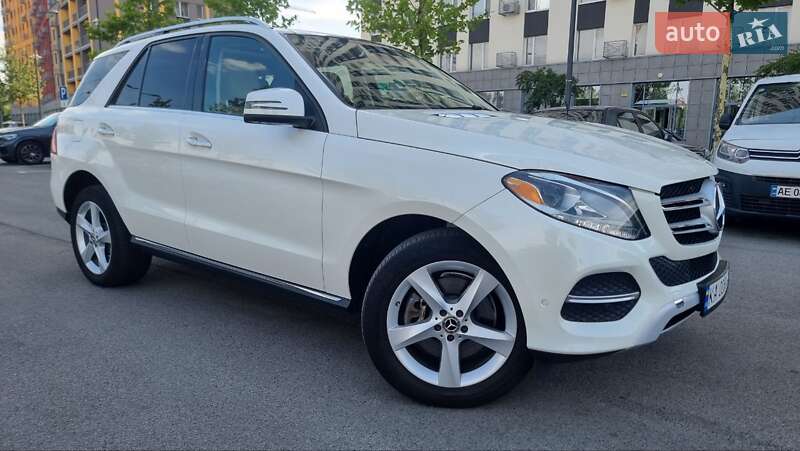 Mercedes-Benz GLE-Class 2018 Mercedes-Benz GLE-Class 2018