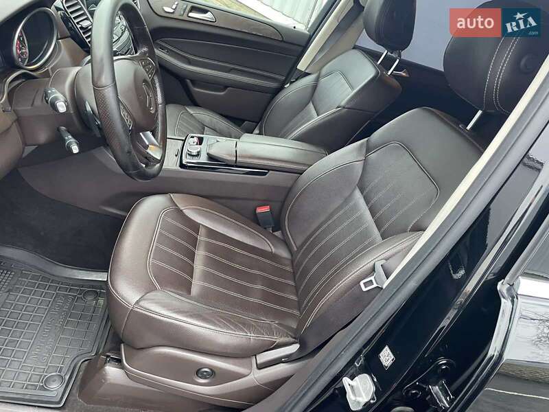 Внедорожник / Кроссовер Mercedes-Benz GLE-Class 2017 в Харькове фото 12 Внедорожник / Кроссовер Mercedes-Benz GLE-Class 2017 в Харькове