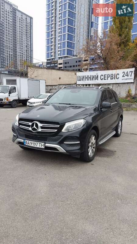 Внедорожник / Кроссовер Mercedes-Benz GLE-Class 2017 в Киеве
