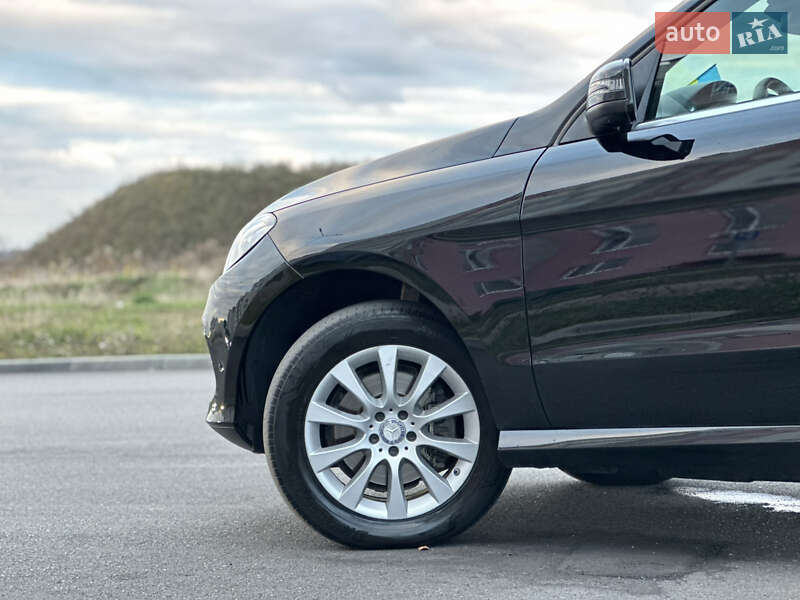 Позашляховик / Кросовер Mercedes-Benz GLE-Class 2016 в Вінниці фото 16 Позашляховик / Кросовер Mercedes-Benz GLE-Class 2016 в Вінниці