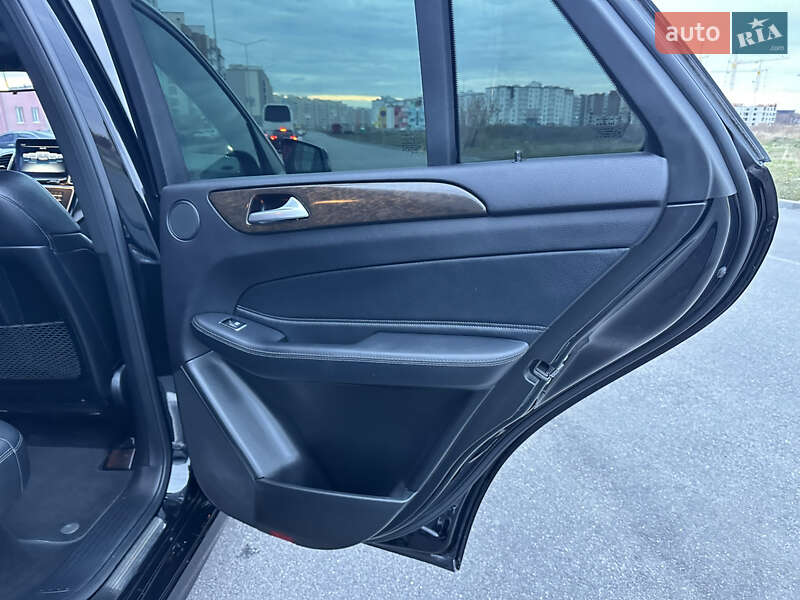 Позашляховик / Кросовер Mercedes-Benz GLE-Class 2016 в Вінниці фото 58 Позашляховик / Кросовер Mercedes-Benz GLE-Class 2016 в Вінниці