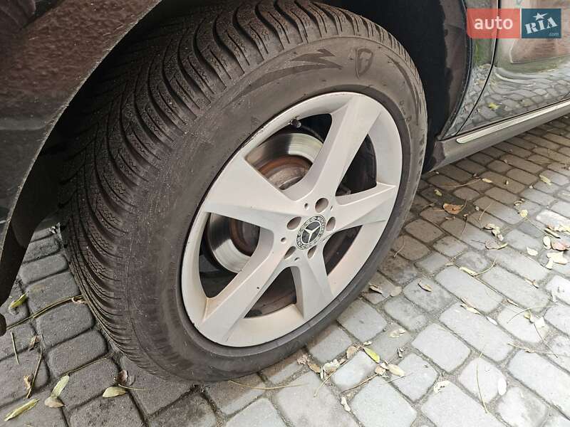 Внедорожник / Кроссовер Mercedes-Benz GLE-Class 2017 в Днепре фото 9 Внедорожник / Кроссовер Mercedes-Benz GLE-Class 2017 в Днепре