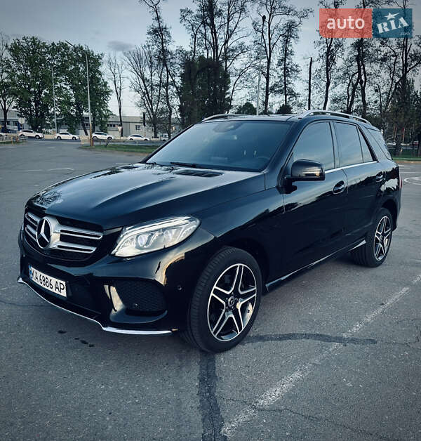Позашляховик / Кросовер Mercedes-Benz GLE-Class 2016 в Києві фото 26 Позашляховик / Кросовер Mercedes-Benz GLE-Class 2016 в Києві