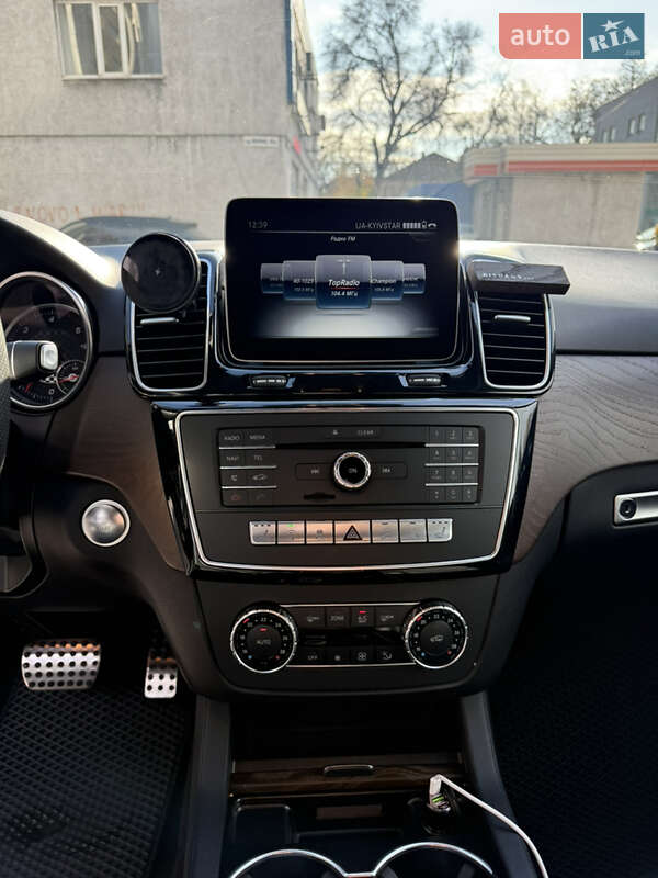 Внедорожник / Кроссовер Mercedes-Benz GLE-Class 2018 в Каменском