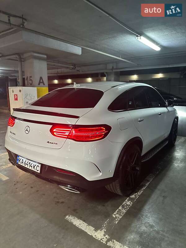 Внедорожник / Кроссовер Mercedes-Benz GLE-Class 2017 в Киеве фото 3 Внедорожник / Кроссовер Mercedes-Benz GLE-Class 2017 в Киеве