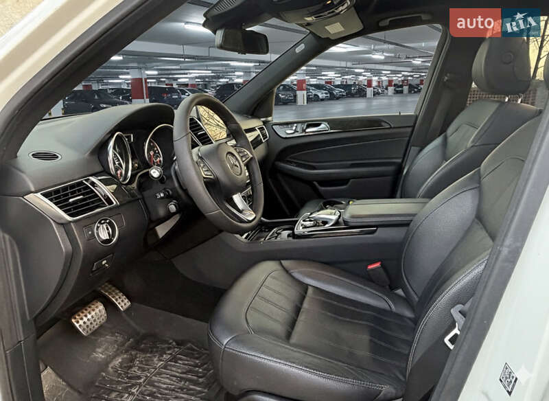 Позашляховик / Кросовер Mercedes-Benz GLE-Class 2016 в Самборі фото 6 Позашляховик / Кросовер Mercedes-Benz GLE-Class 2016 в Самборі