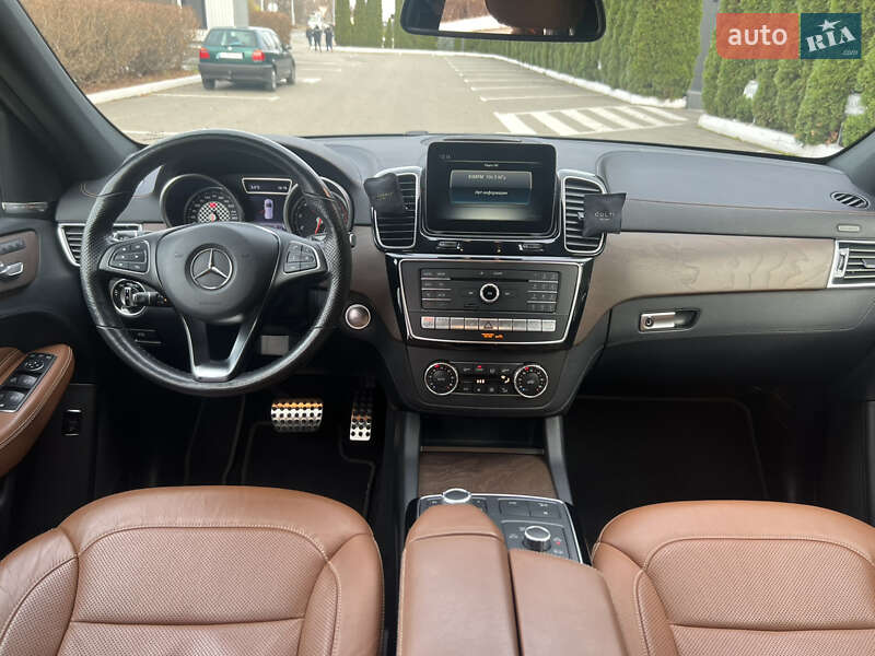 Позашляховик / Кросовер Mercedes-Benz GLE-Class 2017 в Києві фото 51 Позашляховик / Кросовер Mercedes-Benz GLE-Class 2017 в Києві