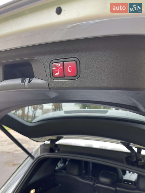 Позашляховик / Кросовер Mercedes-Benz GLE-Class 2019 в Києві