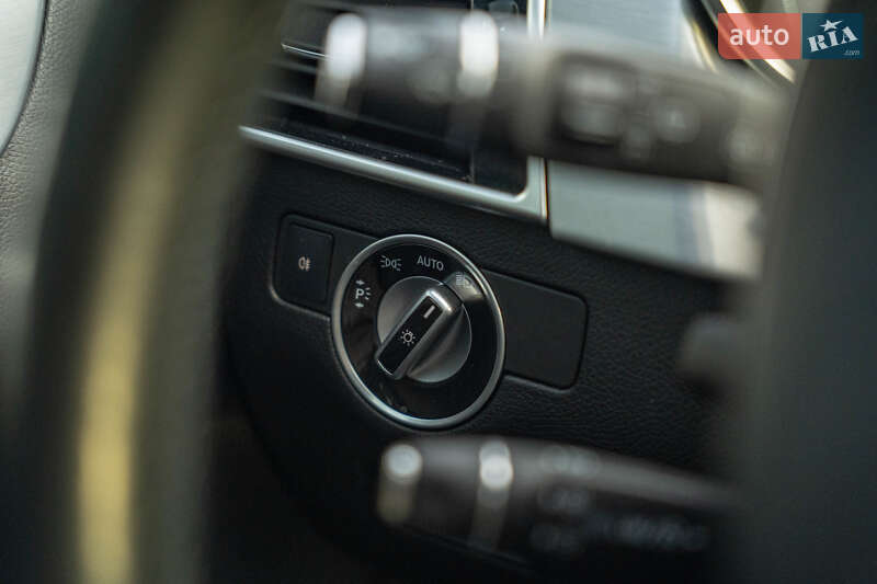 Внедорожник / Кроссовер Mercedes-Benz GLE-Class 2016 в Черновцах фото 23 Внедорожник / Кроссовер Mercedes-Benz GLE-Class 2016 в Черновцах