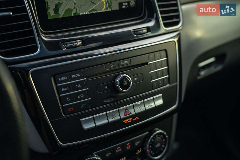 Внедорожник / Кроссовер Mercedes-Benz GLE-Class 2016 в Черновцах фото 35 Внедорожник / Кроссовер Mercedes-Benz GLE-Class 2016 в Черновцах