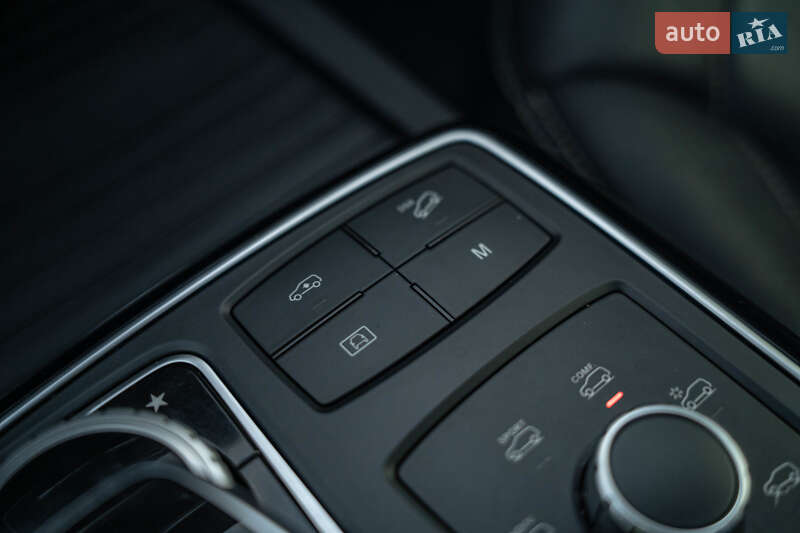 Внедорожник / Кроссовер Mercedes-Benz GLE-Class 2016 в Черновцах фото 38 Внедорожник / Кроссовер Mercedes-Benz GLE-Class 2016 в Черновцах