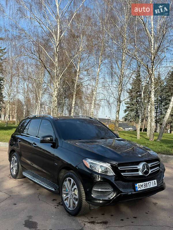 Внедорожник / Кроссовер Mercedes-Benz GLE-Class 2017 в Житомире