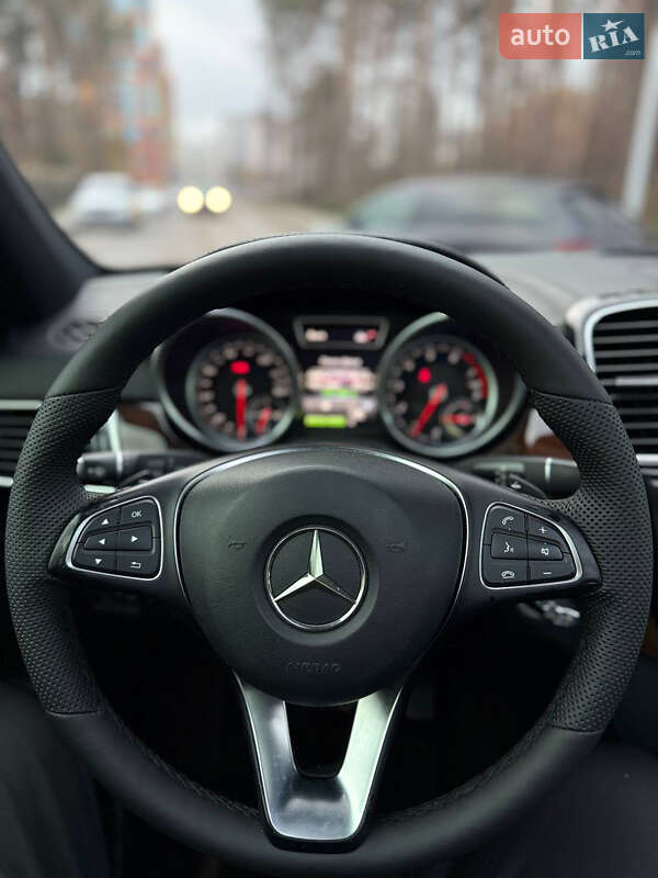 Внедорожник / Кроссовер Mercedes-Benz GLE-Class 2017 в Житомире