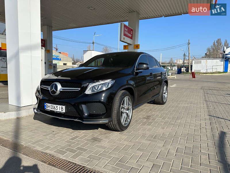 Mercedes-Benz GLE-Class 2016 Mercedes-Benz GLE-Class 2016