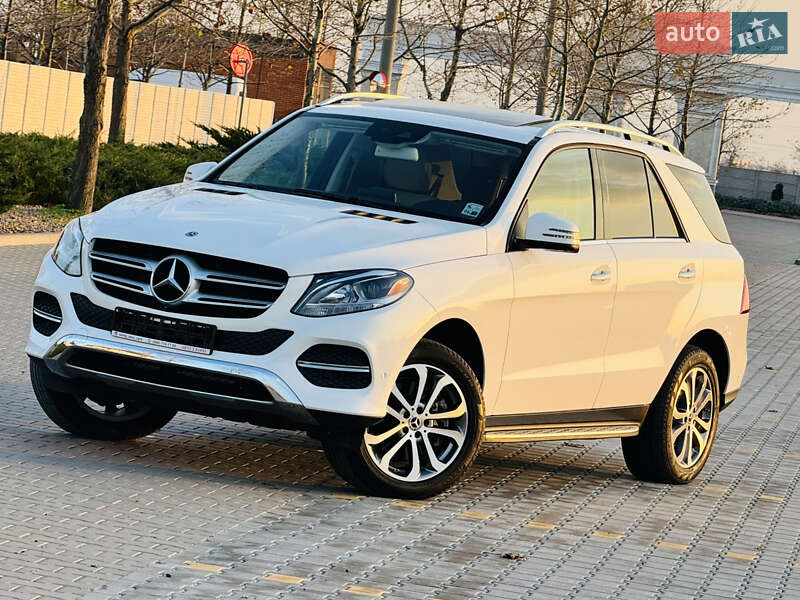 Внедорожник / Кроссовер Mercedes-Benz GLE-Class 2018 в Одессе фото 9 Внедорожник / Кроссовер Mercedes-Benz GLE-Class 2018 в Одессе