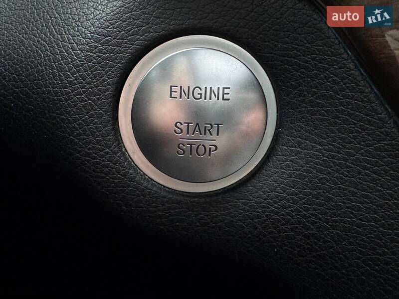 Внедорожник / Кроссовер Mercedes-Benz GLE-Class 2016 в Ровно