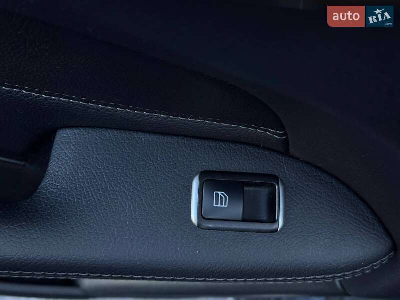 Внедорожник / Кроссовер Mercedes-Benz GLE-Class 2016 в Ровно