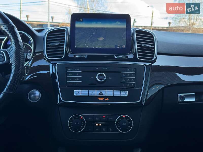Внедорожник / Кроссовер Mercedes-Benz GLE-Class 2016 в Ровно