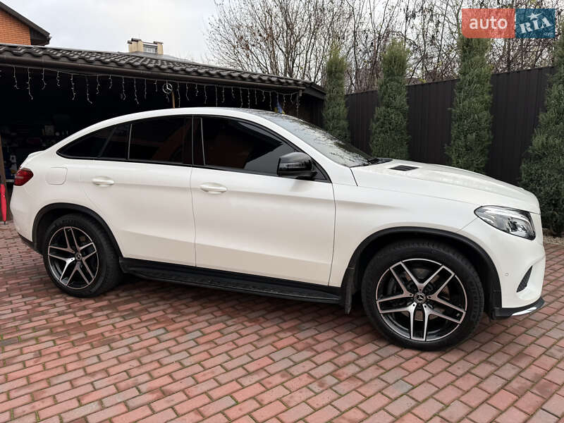 Позашляховик / Кросовер Mercedes-Benz GLE-Class 2018 в Києві