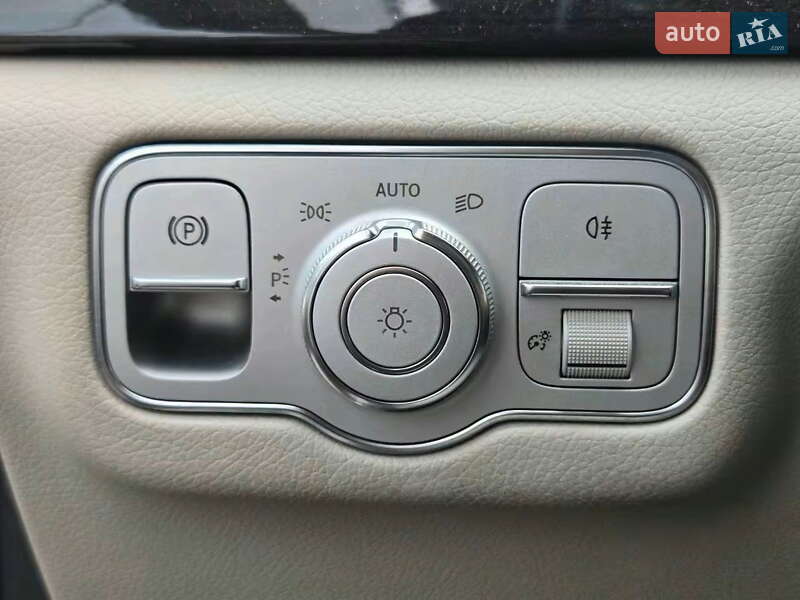 Внедорожник / Кроссовер Mercedes-Benz GLE-Class 2019 в Киеве