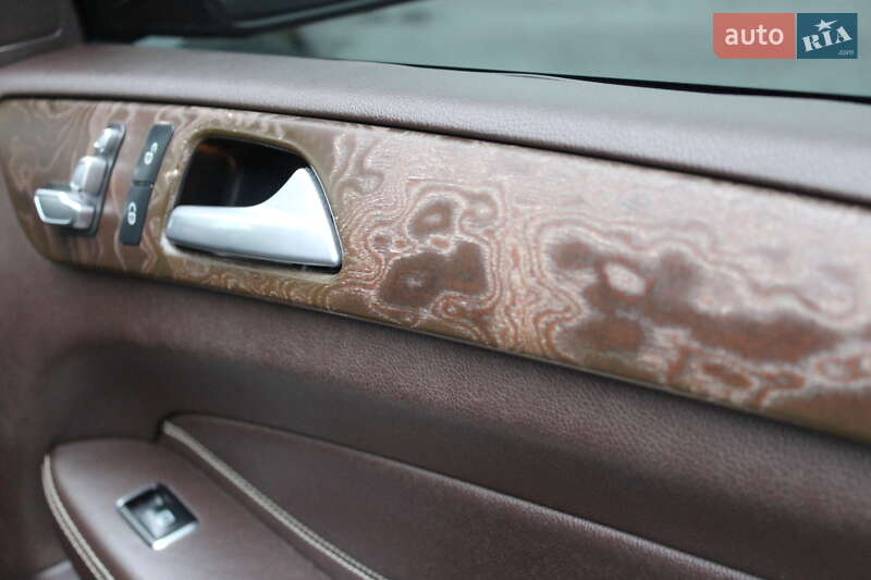 Позашляховик / Кросовер Mercedes-Benz GLE-Class 2017 в Рівному фото 15 Позашляховик / Кросовер Mercedes-Benz GLE-Class 2017 в Рівному