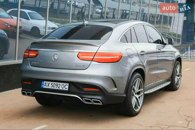 Внедорожник / Кроссовер Mercedes-Benz GLE-Class 2015 в Киеве