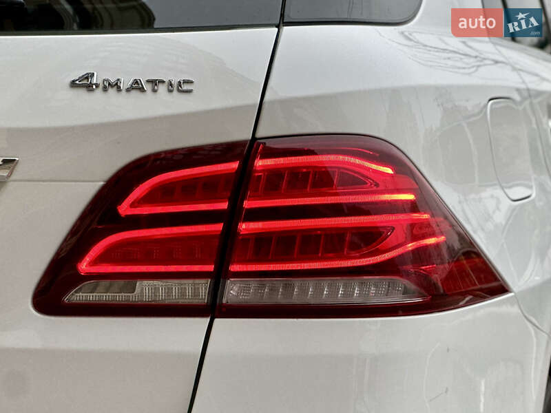 Позашляховик / Кросовер Mercedes-Benz GLE-Class 2017 в Києві фото 16 Позашляховик / Кросовер Mercedes-Benz GLE-Class 2017 в Києві