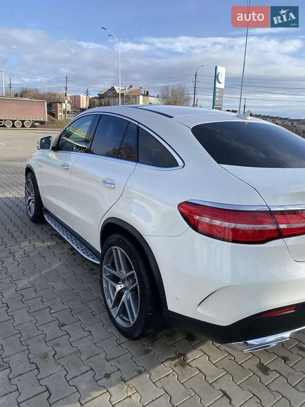 Позашляховик / Кросовер Mercedes-Benz GLE-Class 2015 в Чернівцях