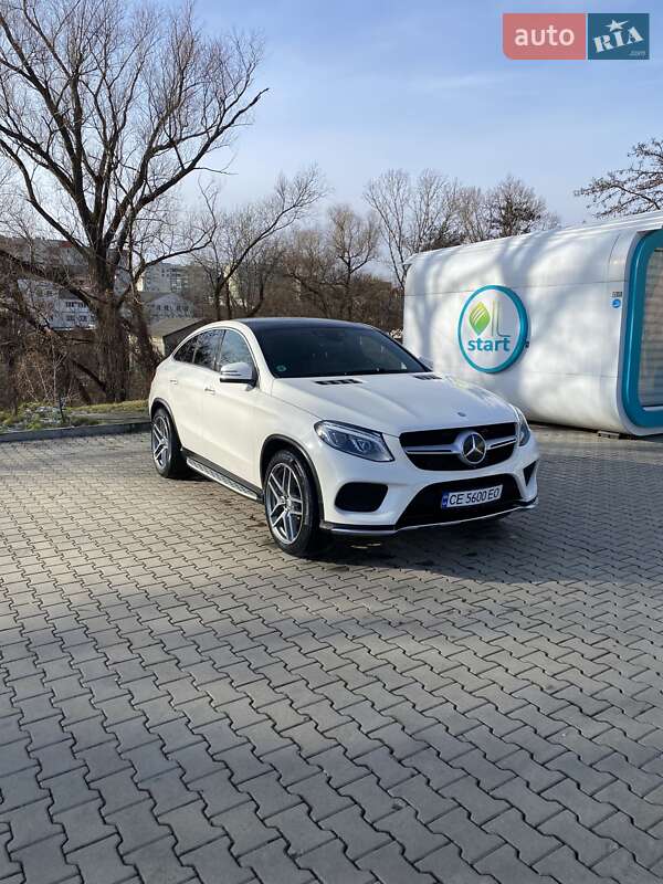 Позашляховик / Кросовер Mercedes-Benz GLE-Class 2015 в Чернівцях