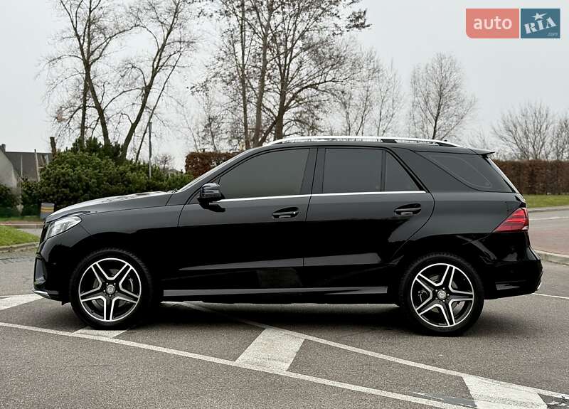 Позашляховик / Кросовер Mercedes-Benz GLE-Class 2017 в Києві фото 7 Позашляховик / Кросовер Mercedes-Benz GLE-Class 2017 в Києві