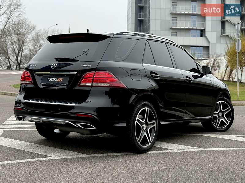 Позашляховик / Кросовер Mercedes-Benz GLE-Class 2017 в Києві фото 17 Позашляховик / Кросовер Mercedes-Benz GLE-Class 2017 в Києві
