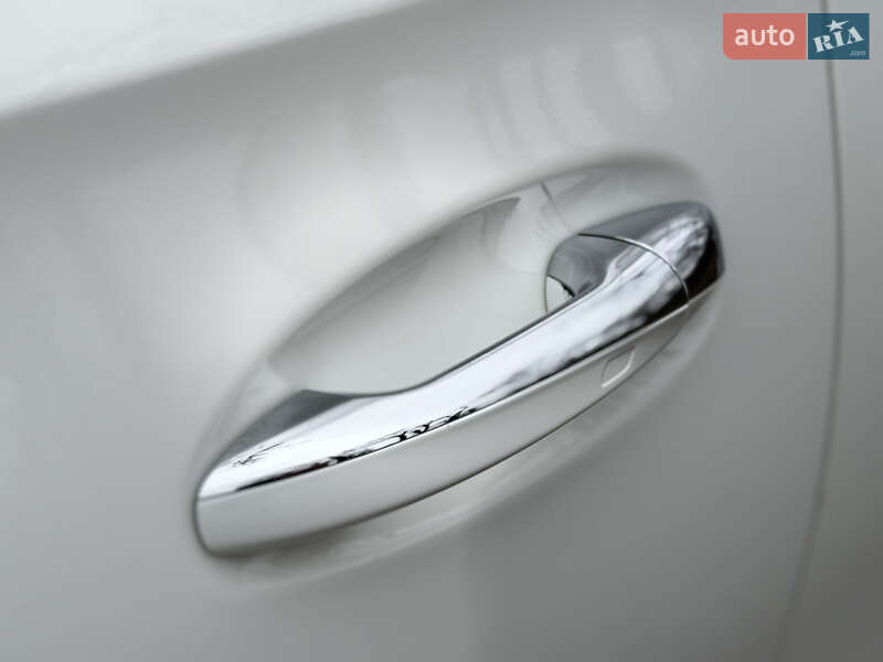 Позашляховик / Кросовер Mercedes-Benz GLE-Class 2021 в Києві