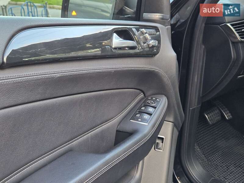 Позашляховик / Кросовер Mercedes-Benz GLE-Class 2017 в Києві