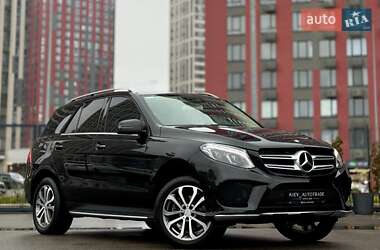 Внедорожник / Кроссовер Mercedes-Benz GLE-Class 2016 в Киеве