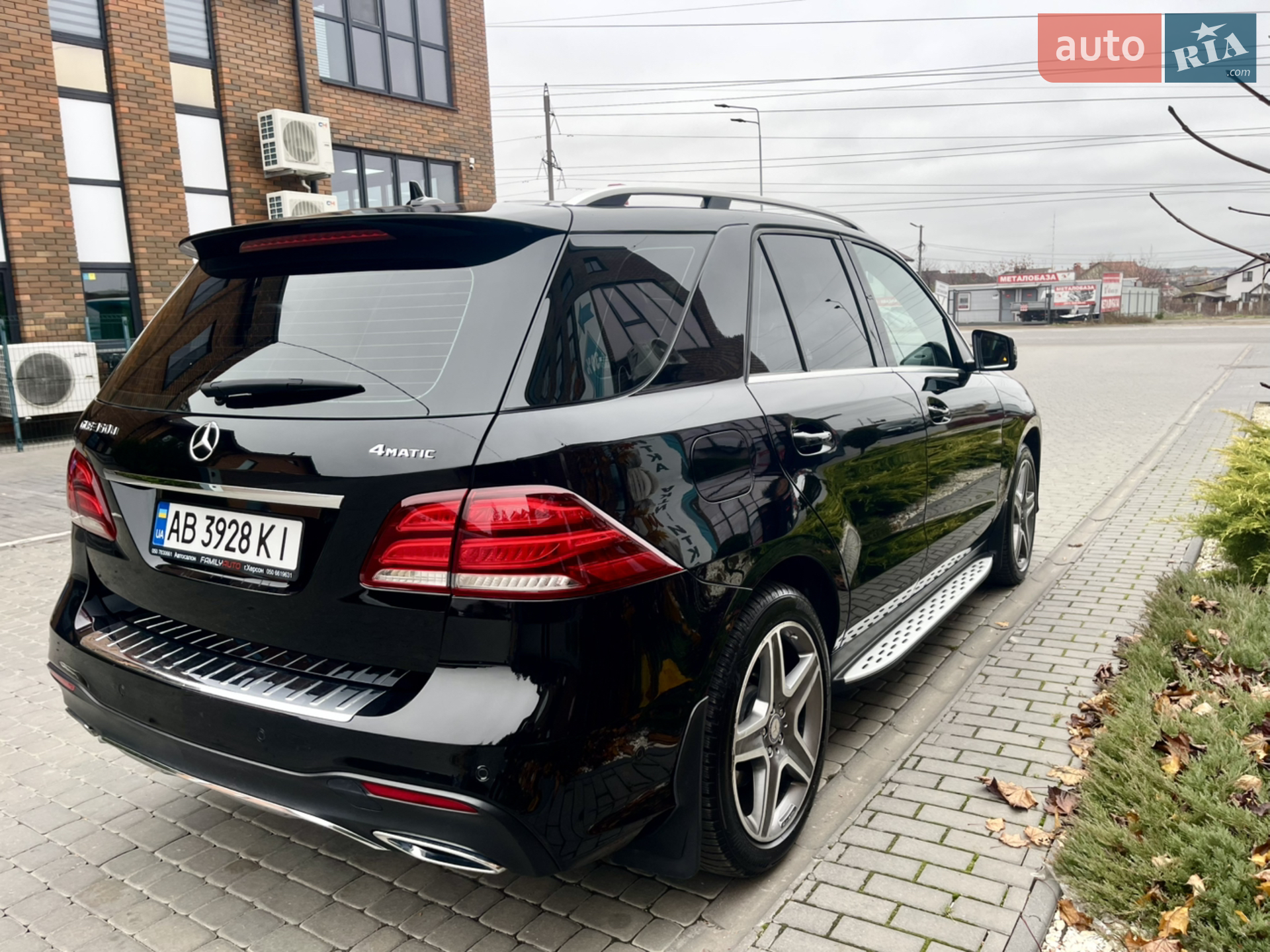 2017 Mercedes-Benz GLE - мініатюра 16