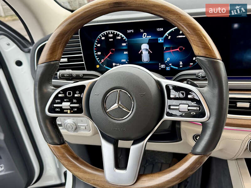 Внедорожник / Кроссовер Mercedes-Benz GLE-Class 2019 в Киеве