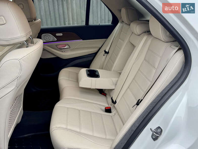 Внедорожник / Кроссовер Mercedes-Benz GLE-Class 2019 в Киеве