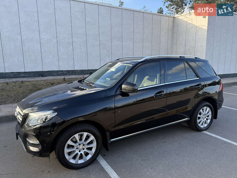 Позашляховик / Кросовер Mercedes-Benz GLE-Class 2015 в Києві