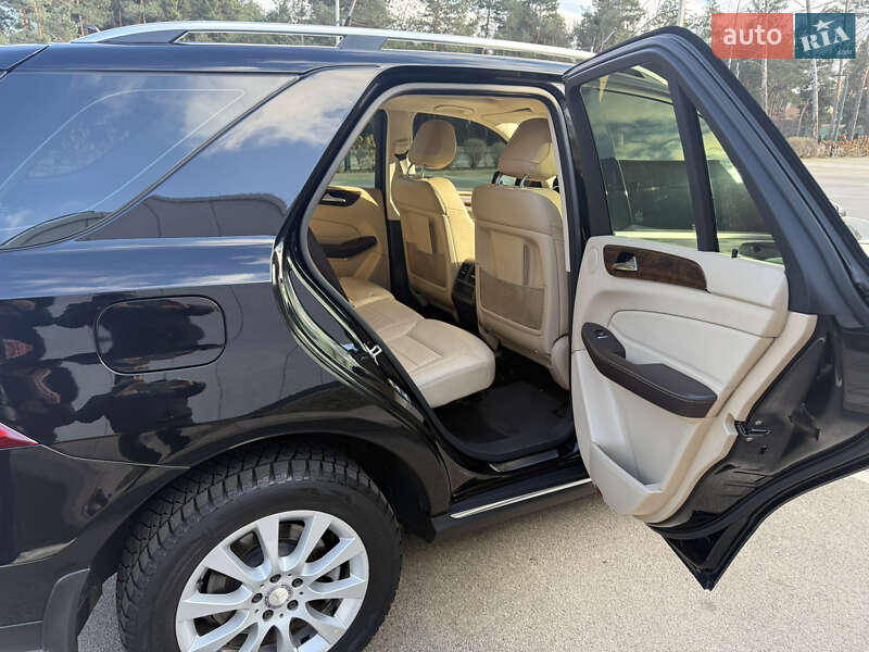 Позашляховик / Кросовер Mercedes-Benz GLE-Class 2015 в Києві