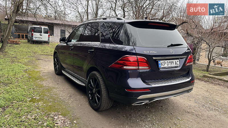 Внедорожник / Кроссовер Mercedes-Benz GLE-Class 2016 в Запорожье