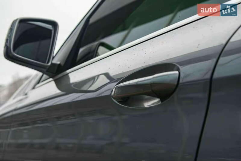 Внедорожник / Кроссовер Mercedes-Benz GLE-Class 2015 в Киеве