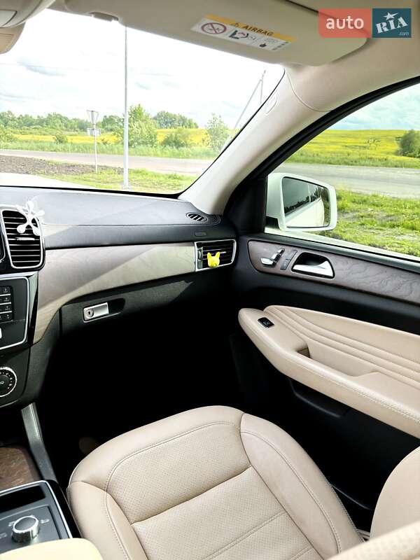 Внедорожник / Кроссовер Mercedes-Benz GLE-Class 2018 в Яворове