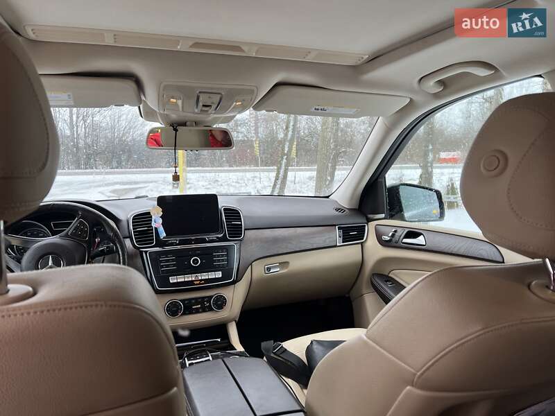 Внедорожник / Кроссовер Mercedes-Benz GLE-Class 2018 в Ивано-Франковске