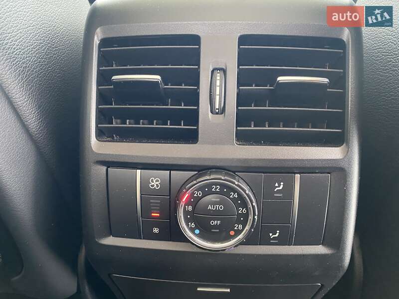 Внедорожник / Кроссовер Mercedes-Benz GLE-Class 2015 в Киеве фото 19 Внедорожник / Кроссовер Mercedes-Benz GLE-Class 2015 в Киеве