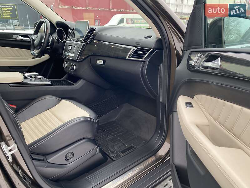 Внедорожник / Кроссовер Mercedes-Benz GLE-Class 2015 в Киеве фото 21 Внедорожник / Кроссовер Mercedes-Benz GLE-Class 2015 в Киеве
