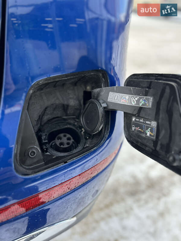 Внедорожник / Кроссовер Mercedes-Benz GLE-Class 2017 в Хмельницком