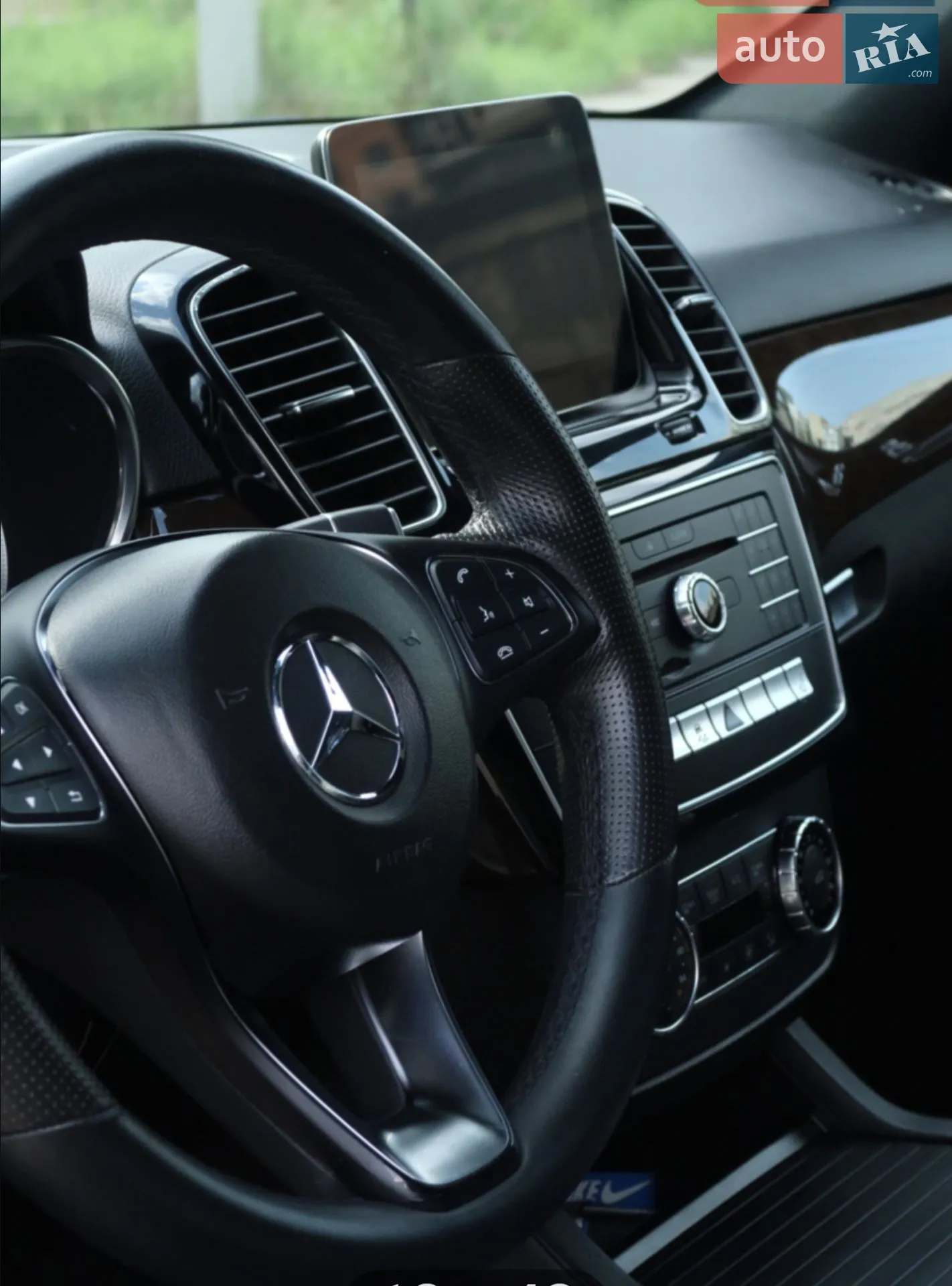 2017 Mercedes-Benz GLE - мініатюра 21