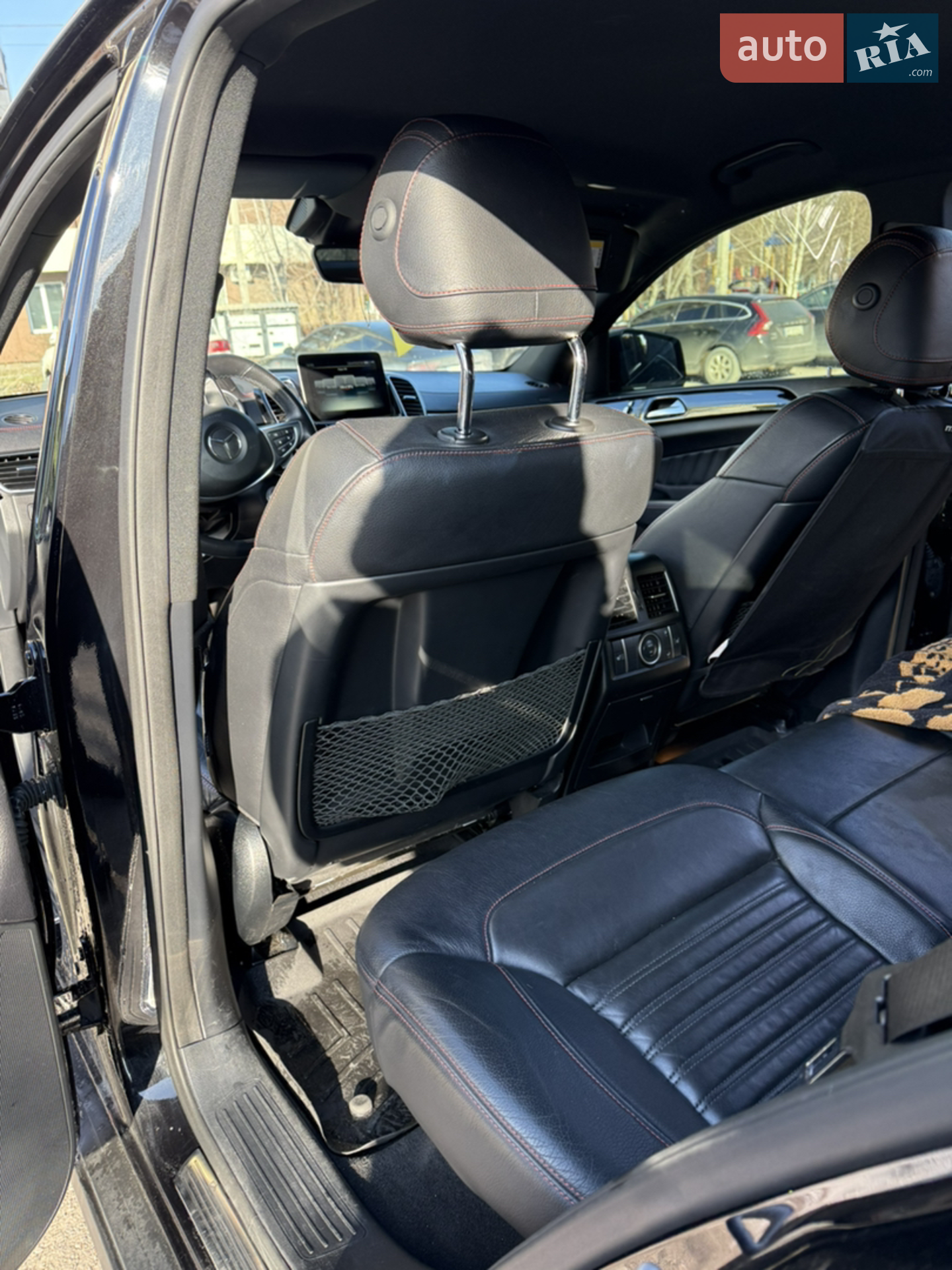 2016 Mercedes-Benz GLE - мініатюра 15